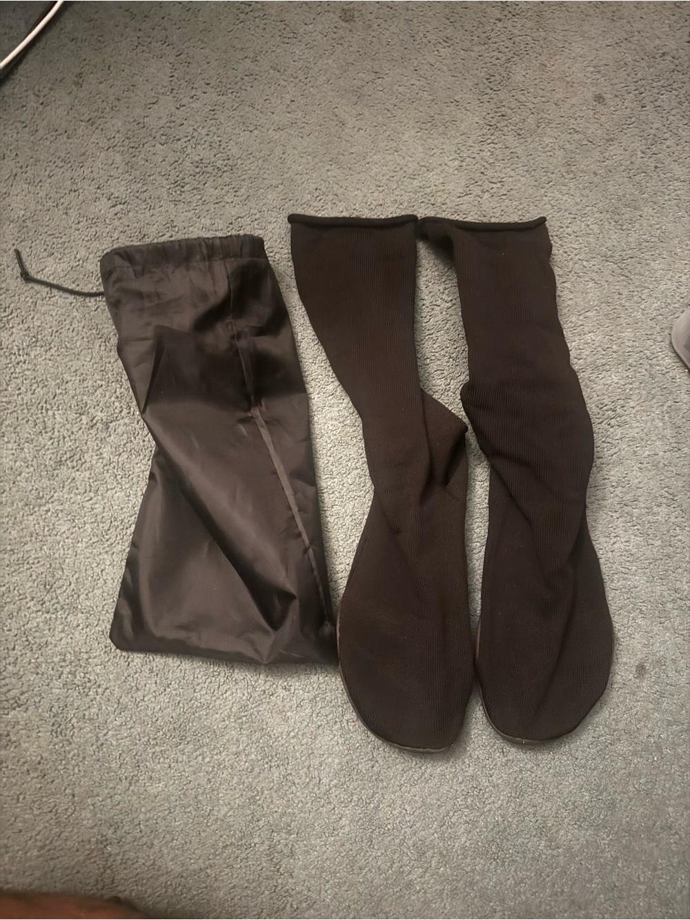 Men's Yeezy Black Shoe Socks with Storage Bag size 2